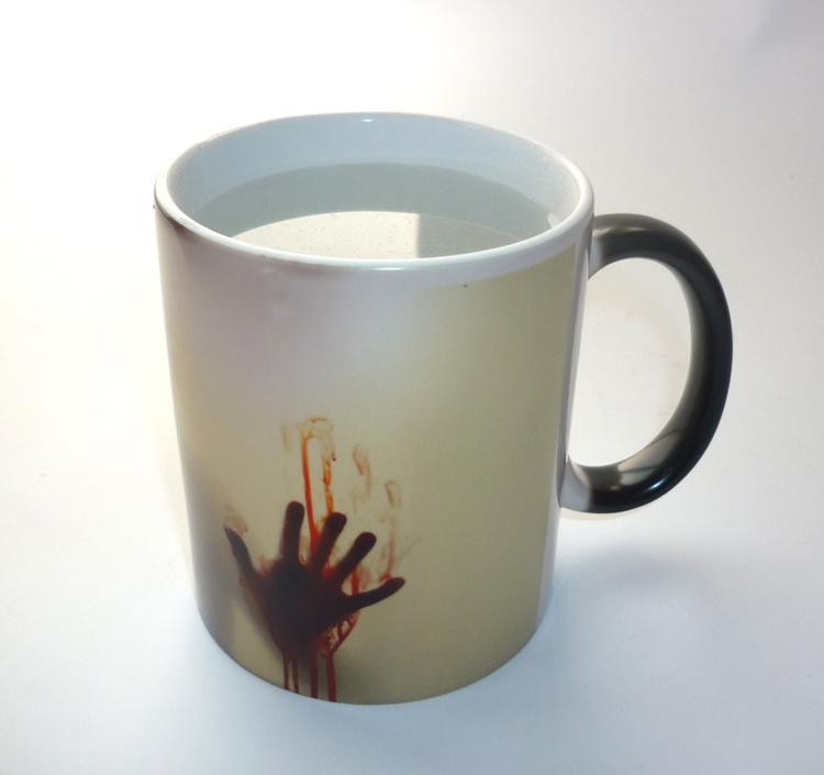Heat Sensitive Bloody Hands Mug | Kalsten