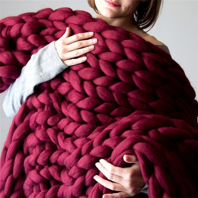 Skanto | Handmade Chunky Knit Blanket Comfortable & Warm - 80 x100 cm