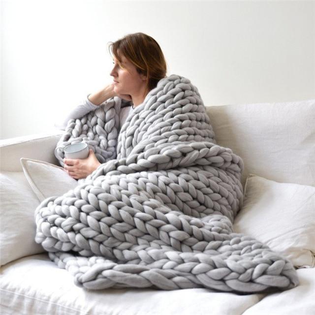 Skanto | Handmade Chunky Knit Blanket Comfortable & Warm - 80 x100 cm