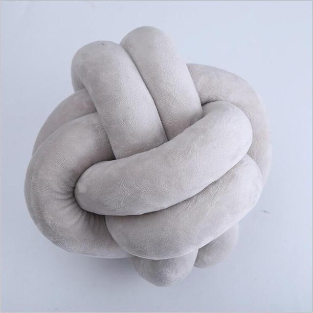 Knotted Pillow Ball | Kalsten