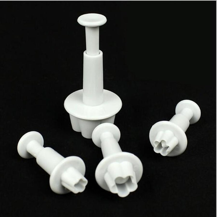 4 Piece Set - Plum Flower Shape Pastry Decorating Tools | Kalsten