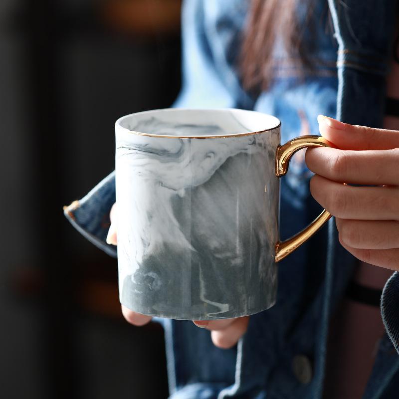 Gold-Rimmed Marble Coffee Mug | Kalsten