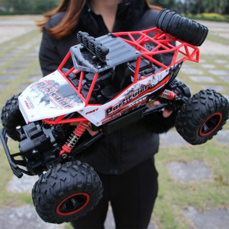 Skanto | #1 Selling 4X4 RC Rock Crawler 4WD Dual Motor Off-Road Car