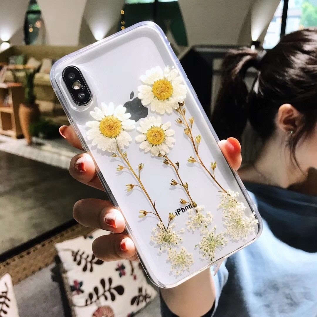DaisyOats - Real Dried Flowers iPhone Case | Kalsten