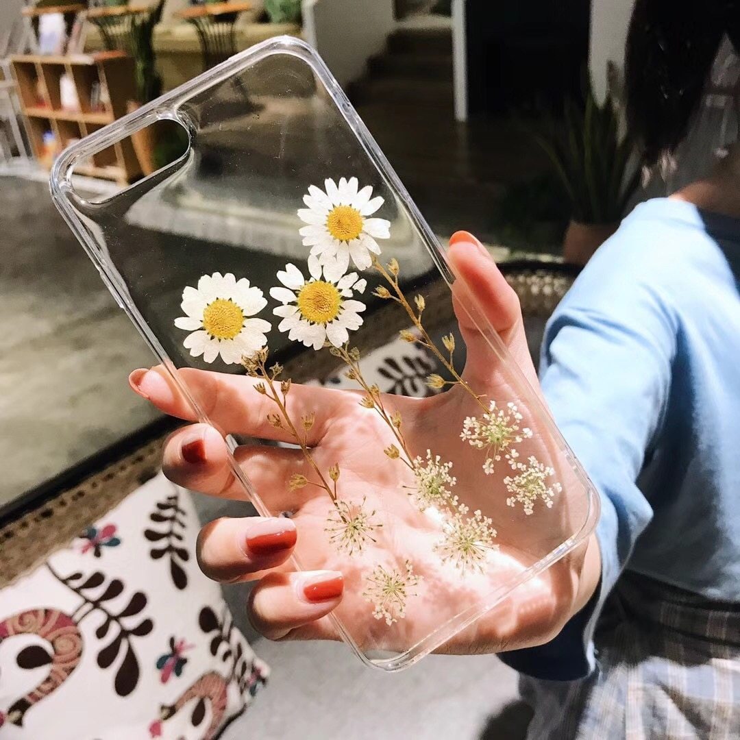 DaisyOats - Real Dried Flowers iPhone Case | Kalsten