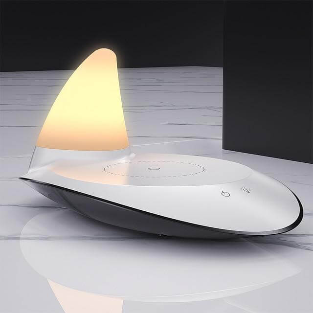 Shark Wireless Charger Lamp | Kalsten