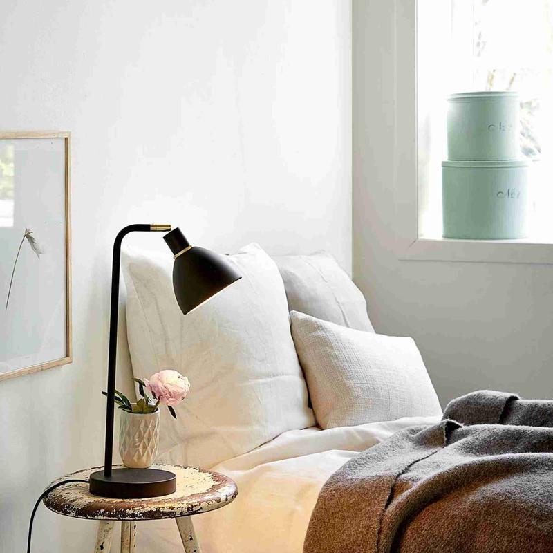GrantLuxe Light Table Lamp - Black Table Lamp for Luxury Work Environment Kalsten