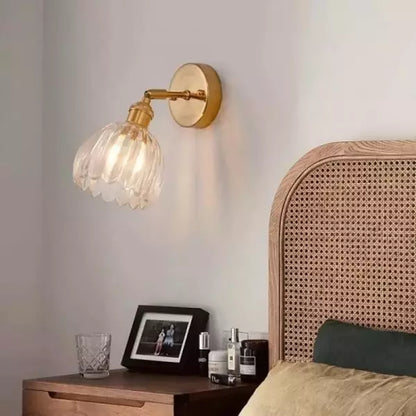 Skanto | Subtle lighting in retro style