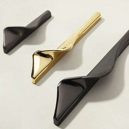 S-Shaped Luxury Cabinet Door Handles Modern Artistic Door and Drawer Pulls | Skanto