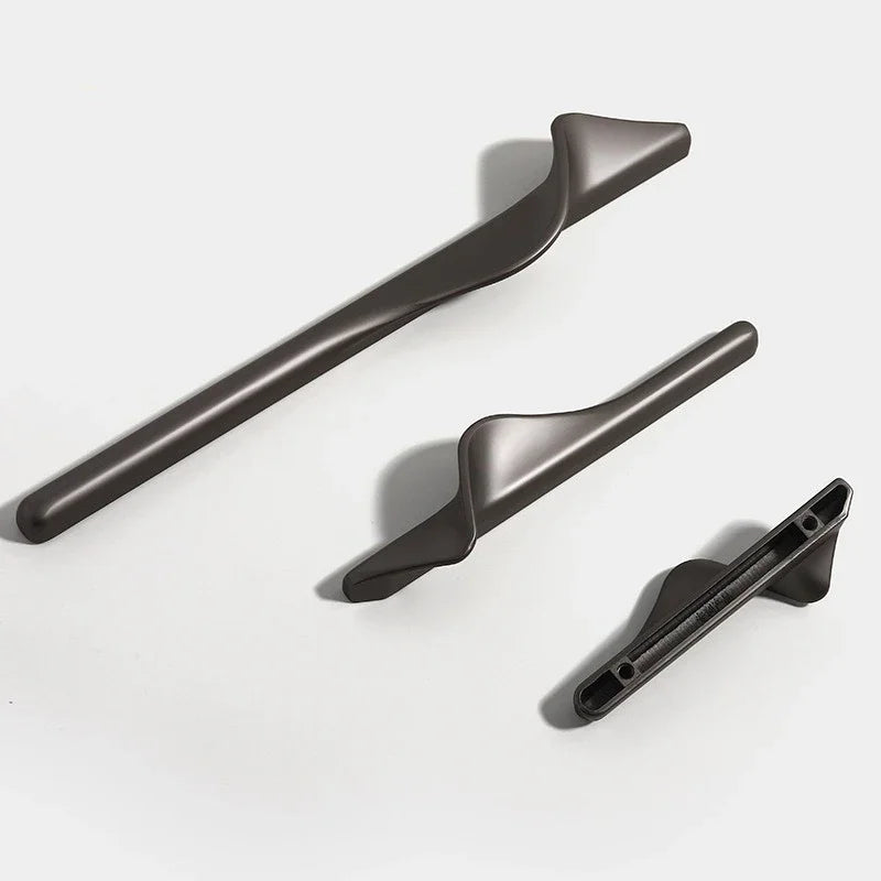 S-Shaped Luxury Cabinet Door Handles Modern Artistic Door and Drawer Pulls | Skanto