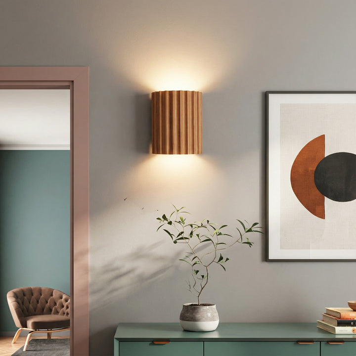 Nordic Pleated Resin Wall Sconce | Modern Macaron Ribbed LED Lamp (16.5cm) | Kalsten