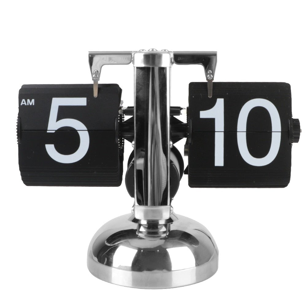 Retro Flip Clock with Automatic Turning Element | Kalsten