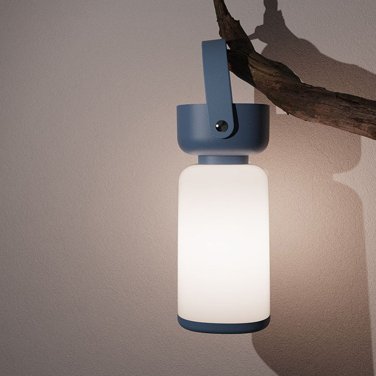 Amanti Waterproof portable LED table lamp Modern cylindrical design | Kalsten