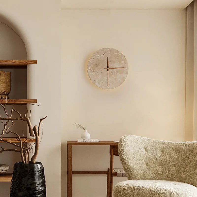 Kalsten | Möni Wall Lamp and Clock for Stylish Lighting