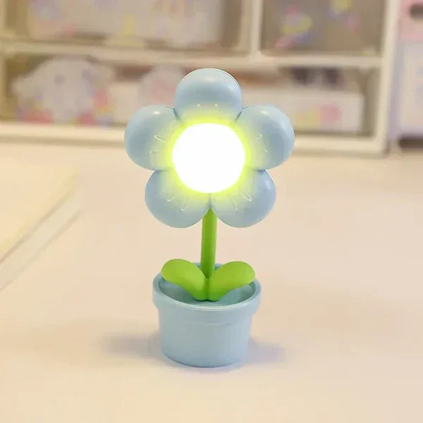 Small Flower Relaxing Table Lamp - BlossomGlow | Kalsten