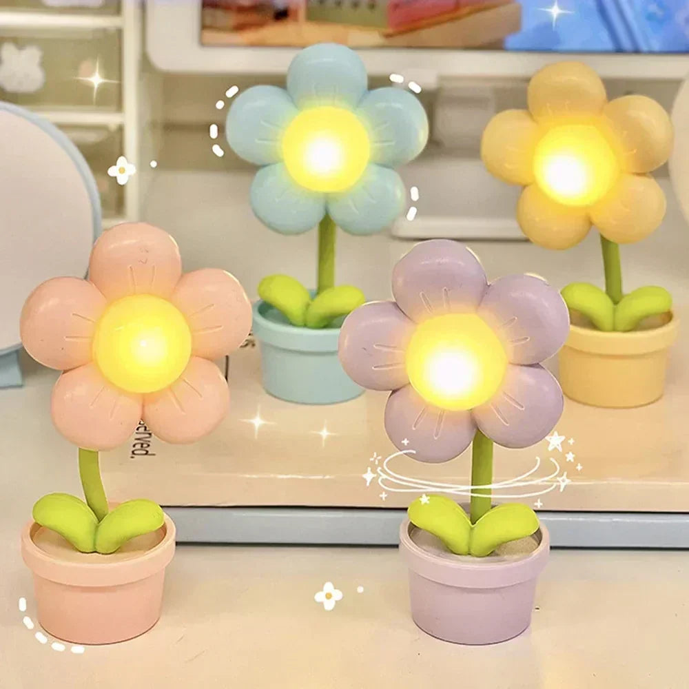 Small Flower Relaxing Table Lamp - BlossomGlow | Kalsten