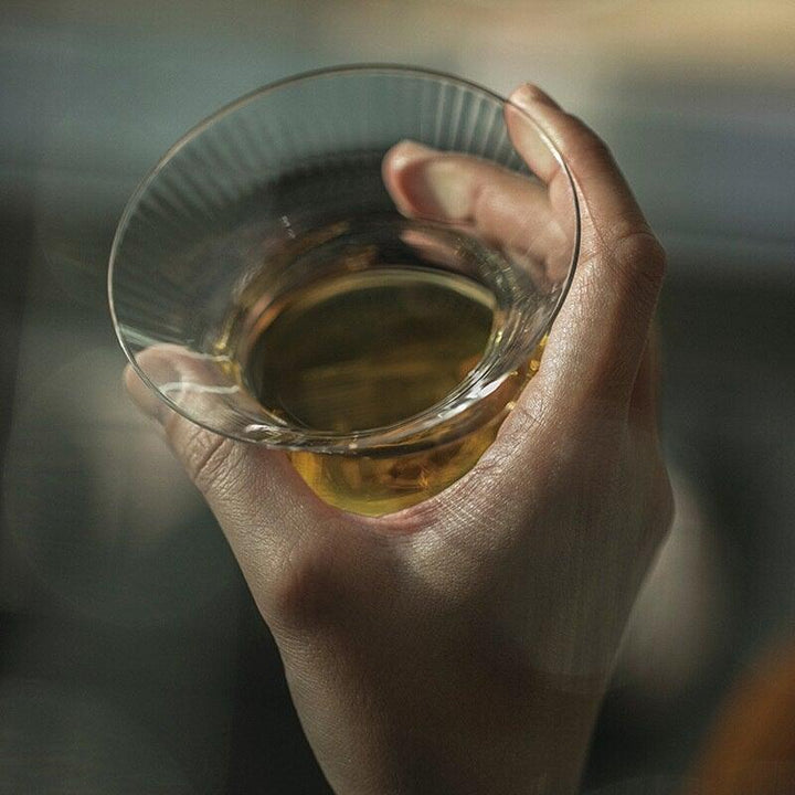 Kalsten | Rotating Mirror Glass - Rotating Whiskey Drinking Glass