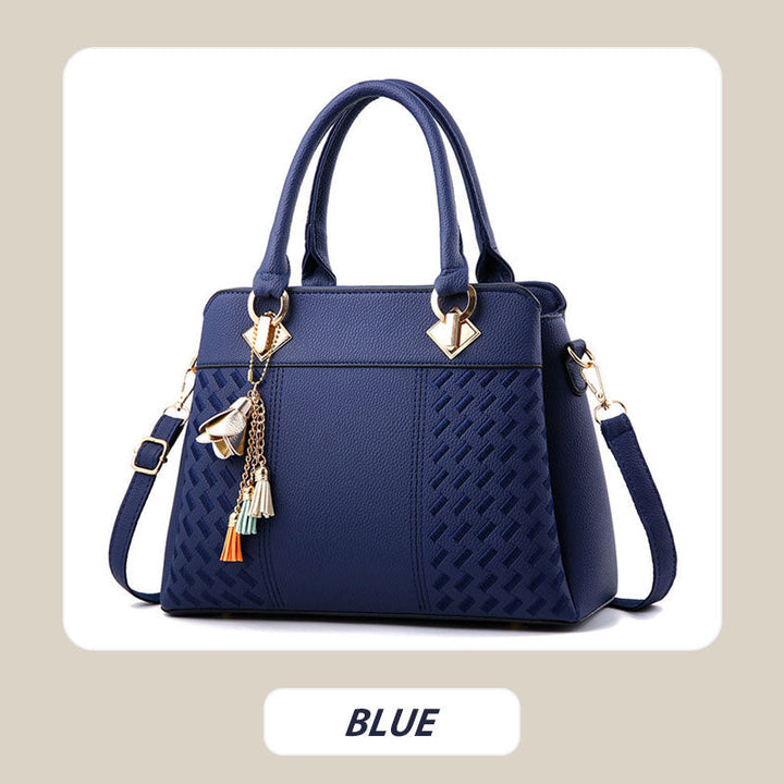 Kalsten | Elegant women's bag with tassel pendant