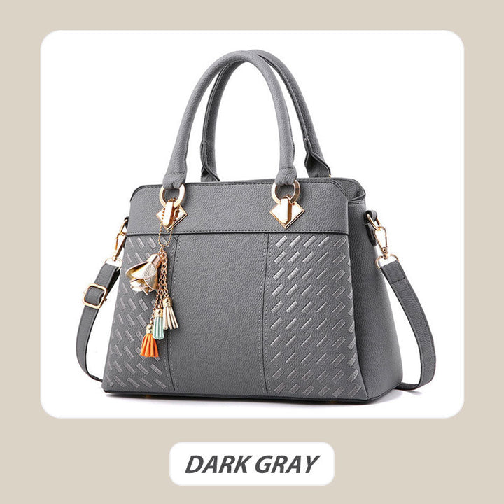 Kalsten | Elegant women's bag with tassel pendant