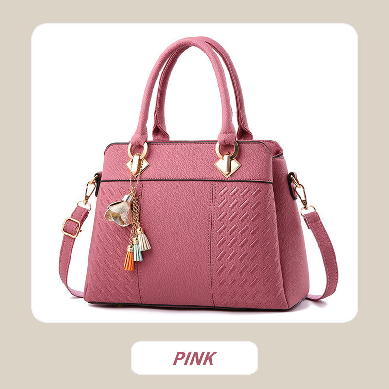 Kalsten | Elegant women's bag with tassel pendant