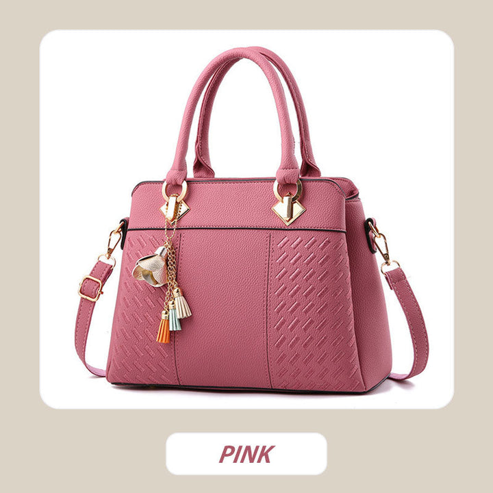 Kalsten | Elegant women's bag with tassel pendant