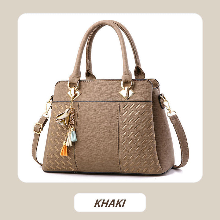 Kalsten | Elegant women's bag with tassel pendant