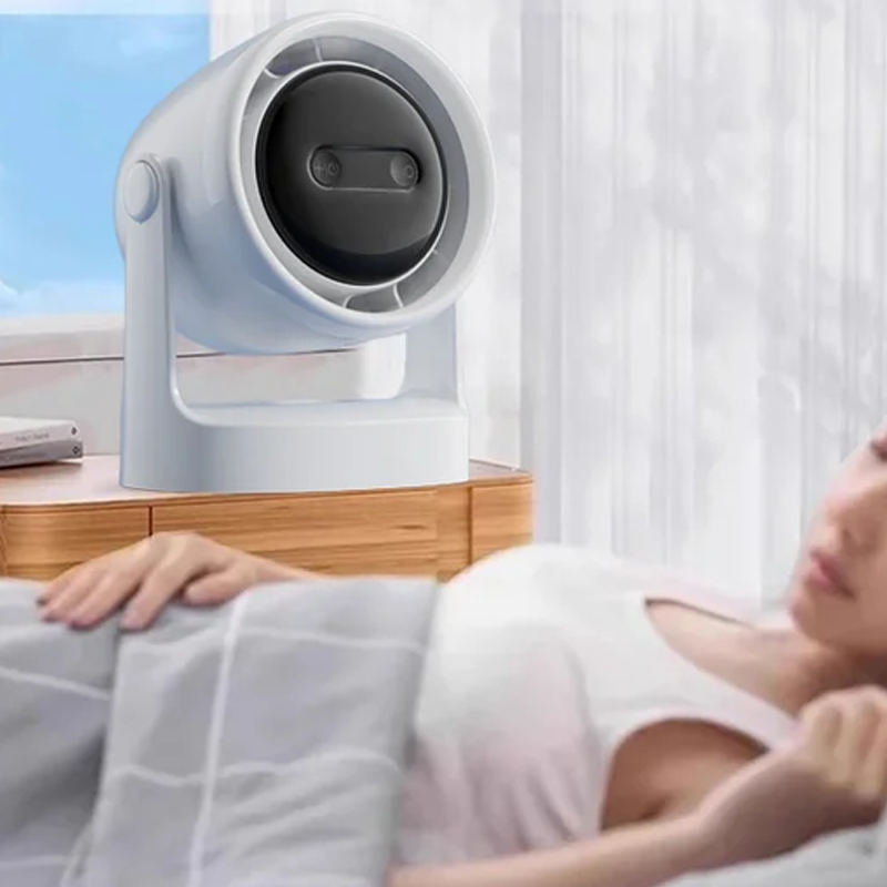 3-in-1 LED Light & Built-in Aromatherapy Diffuser Silent Mini Fan | Kalsten