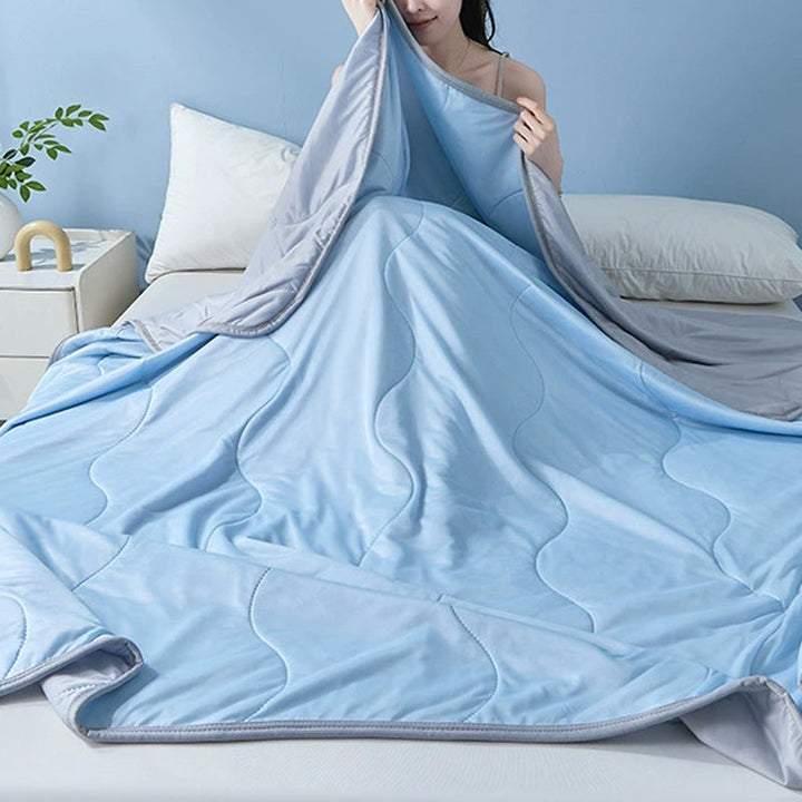 CoolBreeze Comfort Cooling Blanket for the Ceiling | Kalsten