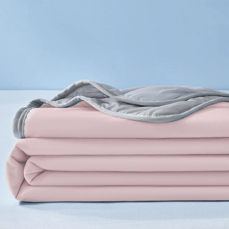 CoolBreeze Comfort Cooling Blanket for the Ceiling | Kalsten