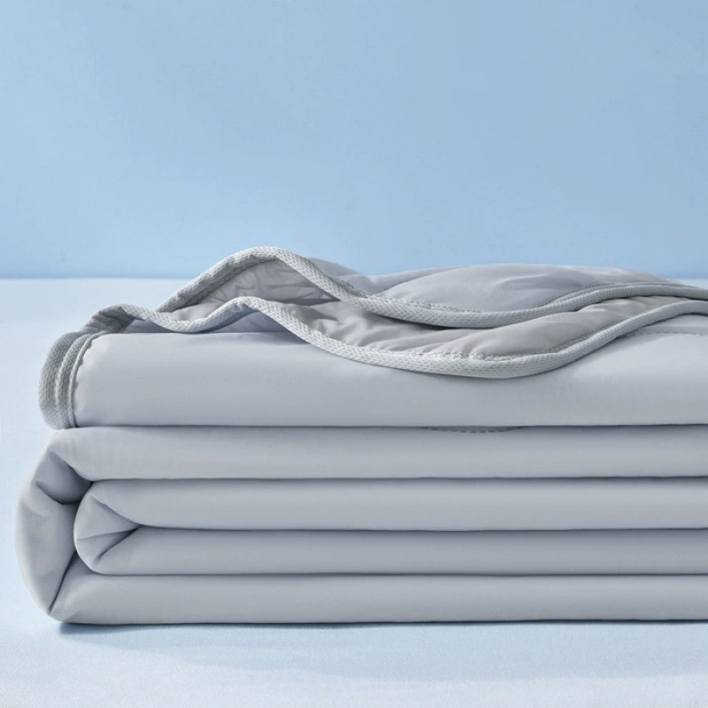CoolBreeze Comfort Cooling Blanket for the Ceiling | Kalsten