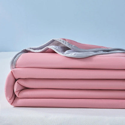 Comfortable Cooling Blanket | Brehn