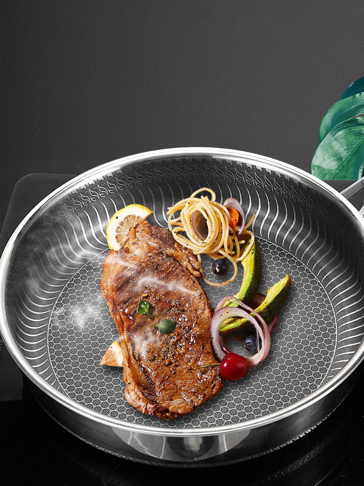 Kalsten | FERROFLAME – Stainless Steel Frying Pan with Honeycomb Heat Distribution
