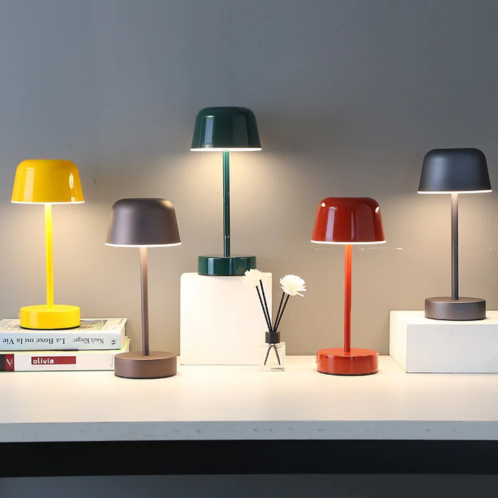 Table Lamp with Modern Metal Dimmable Design | Kalsten