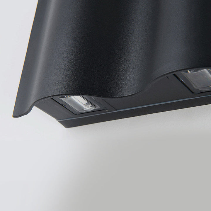 Black LED Outdoor Wall Light Kalsten