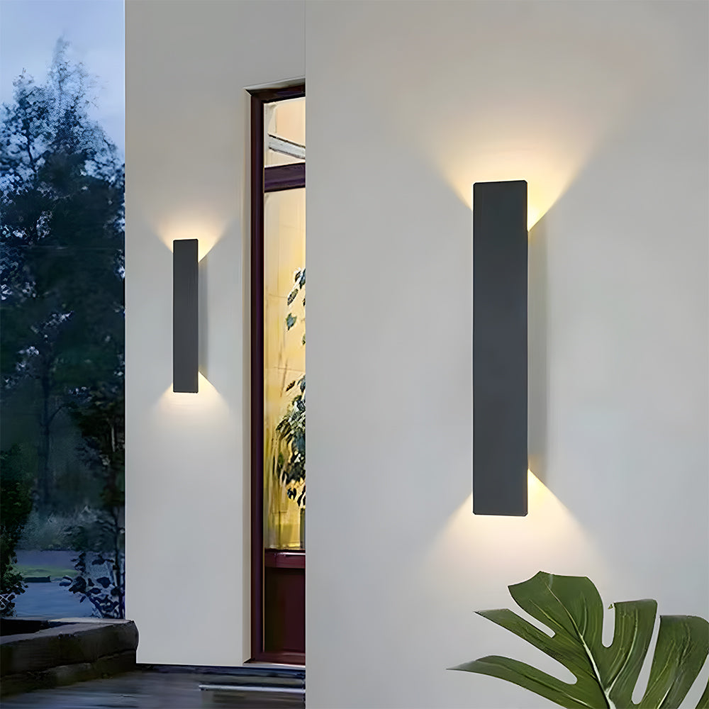 Modern Waterproof Outdoor Wall Lamp Kalsten