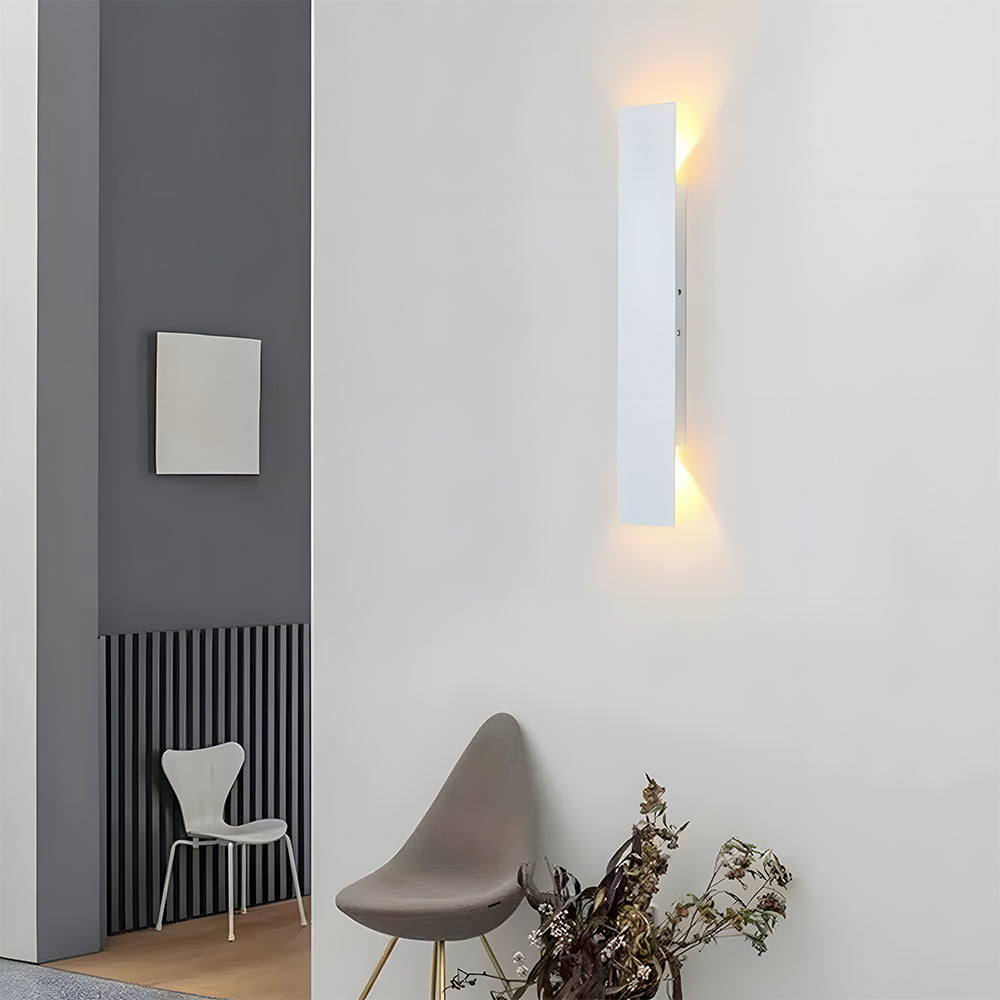 Modern Waterproof Outdoor Wall Lamp Kalsten