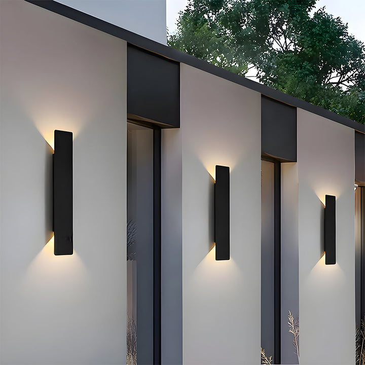 Modern Waterproof Outdoor Wall Lamp Kalsten