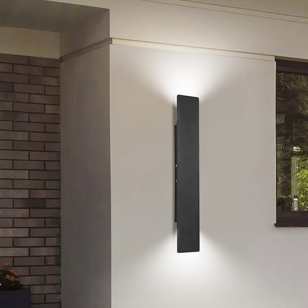 Modern Waterproof Outdoor Wall Lamp Kalsten