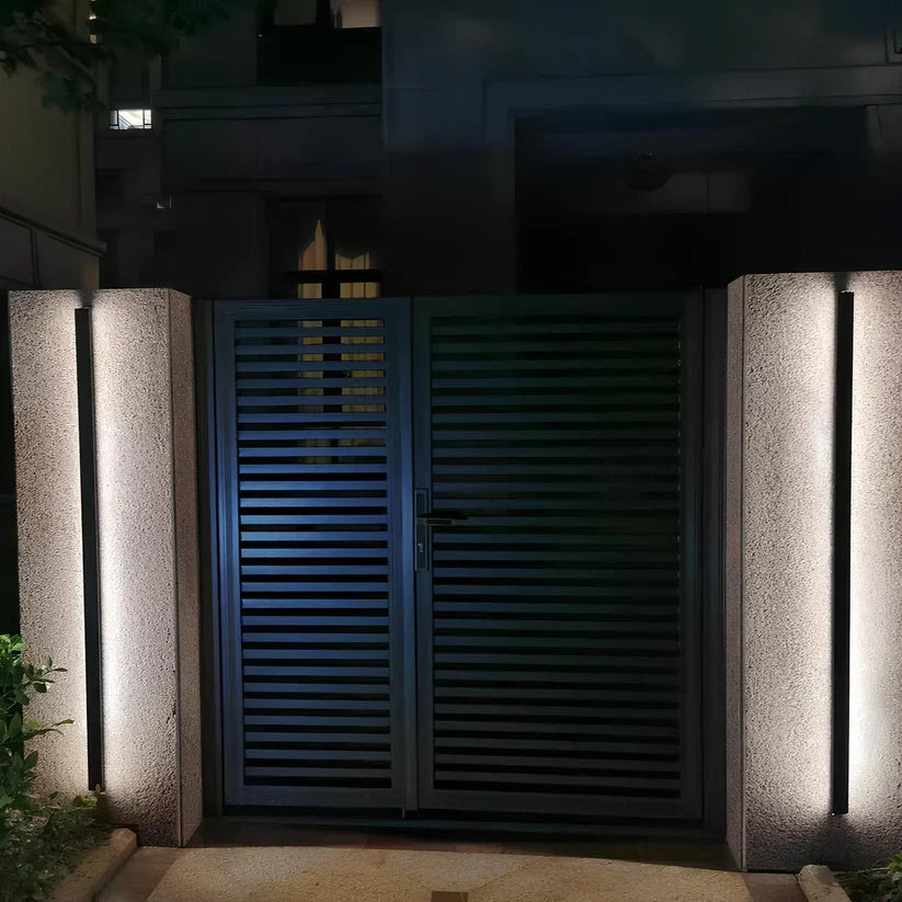 Aluminium Black LED Outdoor Wall Lamp Kalsten