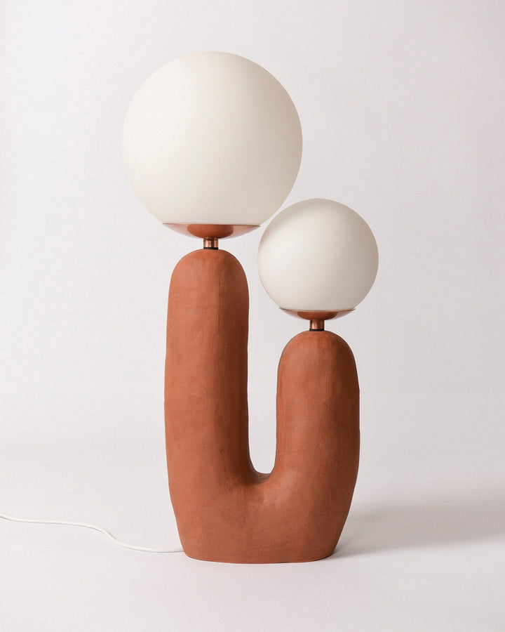 Contemporary Style Table Lamp with Natural Accent | Kalsten