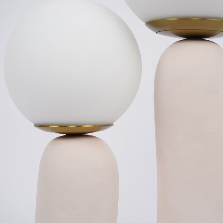 Contemporary Style Table Lamp with Natural Accent | Kalsten