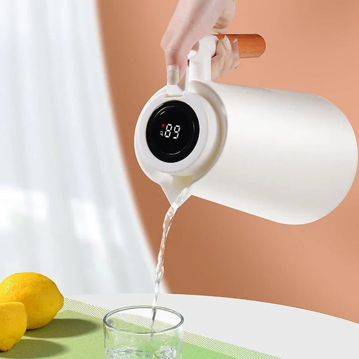 Smart Thermos Bottle with Temperature Display