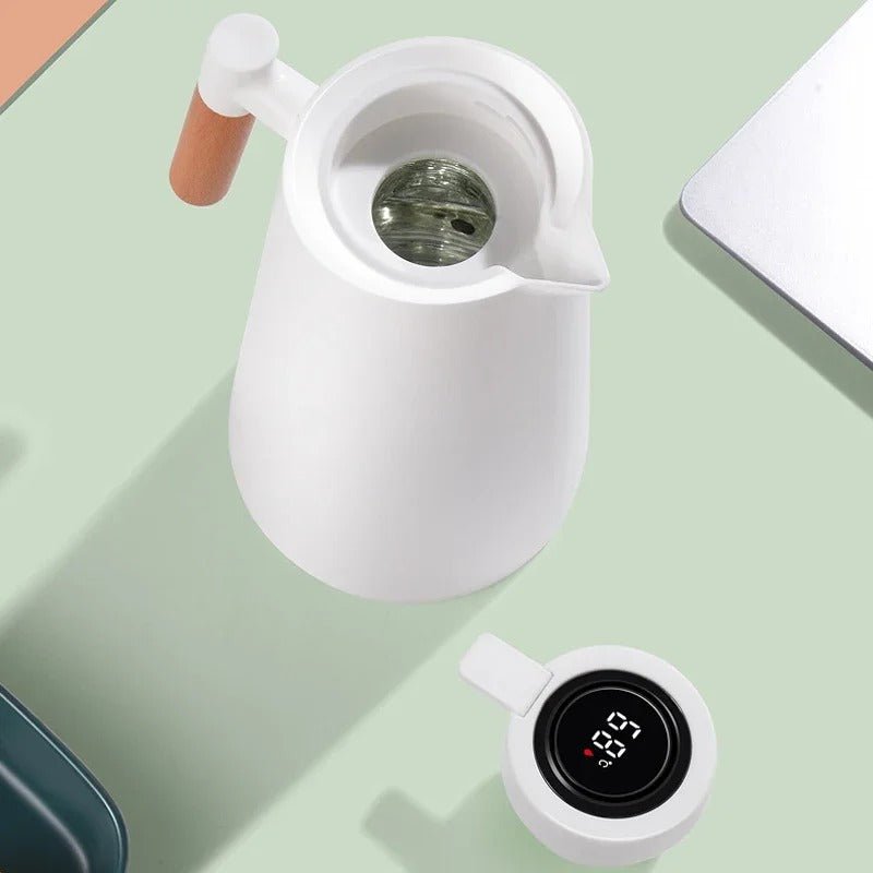 Smart Thermos Bottle with Temperature Display