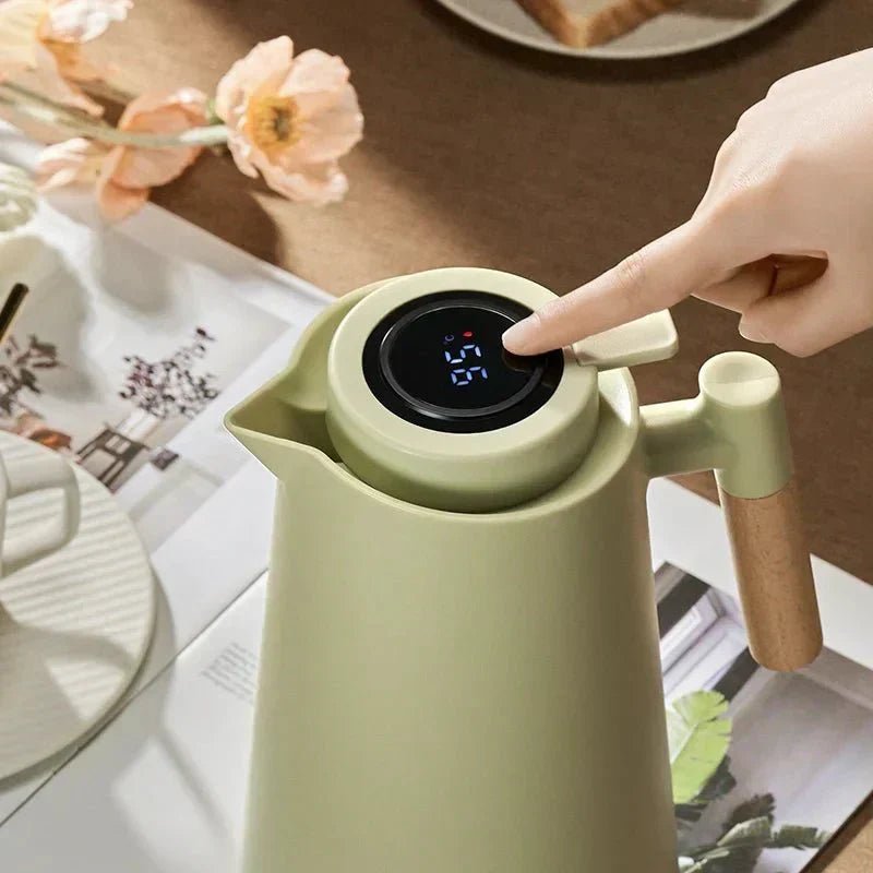 Smart Thermos Bottle with Temperature Display