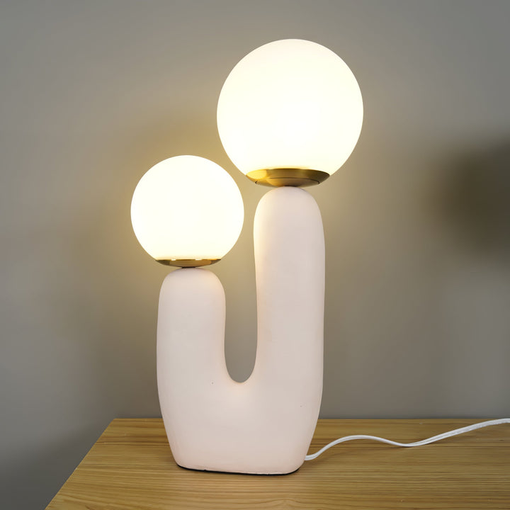 Contemporary Style Table Lamp with Natural Accent | Kalsten
