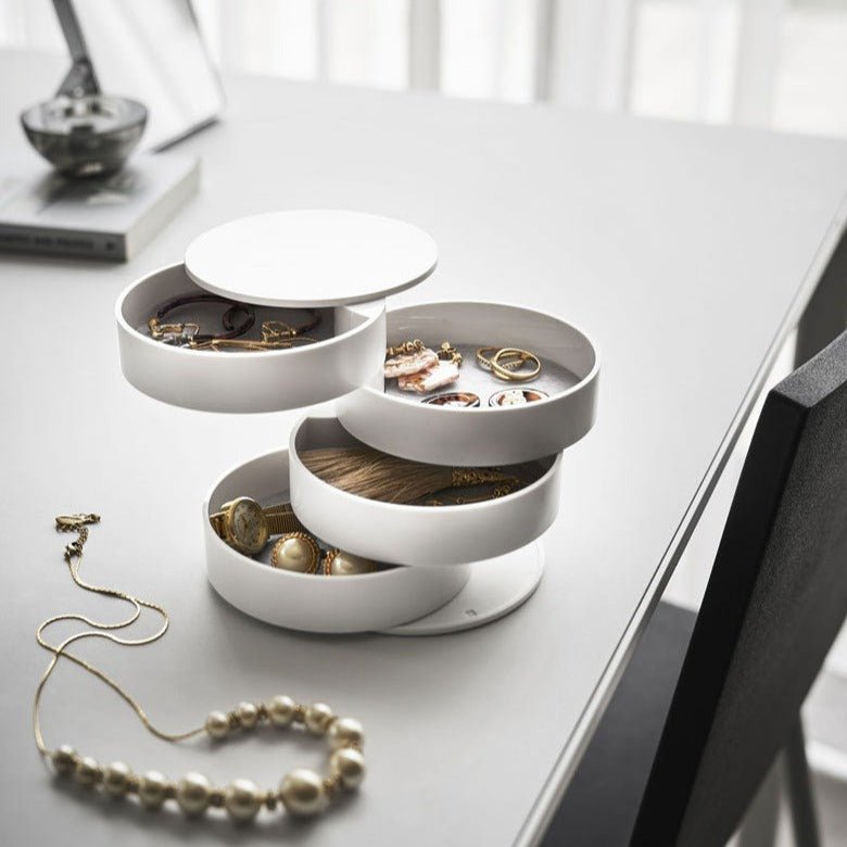 Kalsten | Twist Around Jewelry Organizer