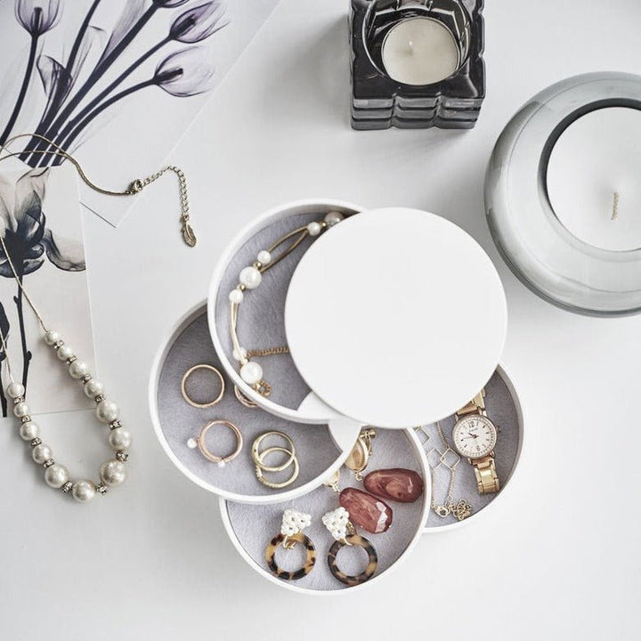 Kalsten | Twist Around Jewelry Organizer