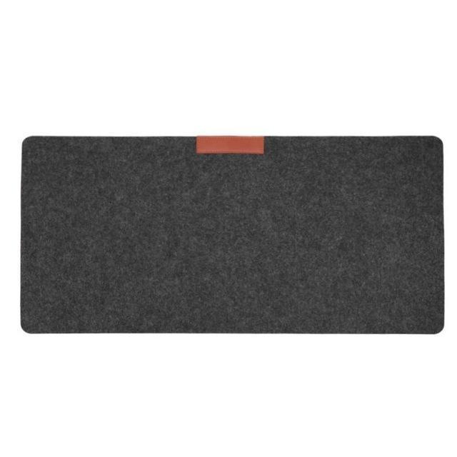 Skanto | Felt Desk Pad