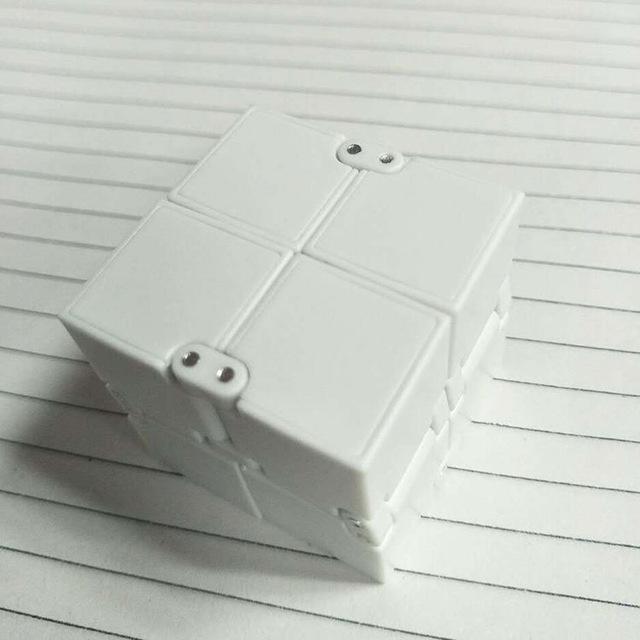 Infinity Cube | Kalsten