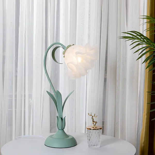 BloomBeam - Adjustable Retro Table Lamp | Kalsten
